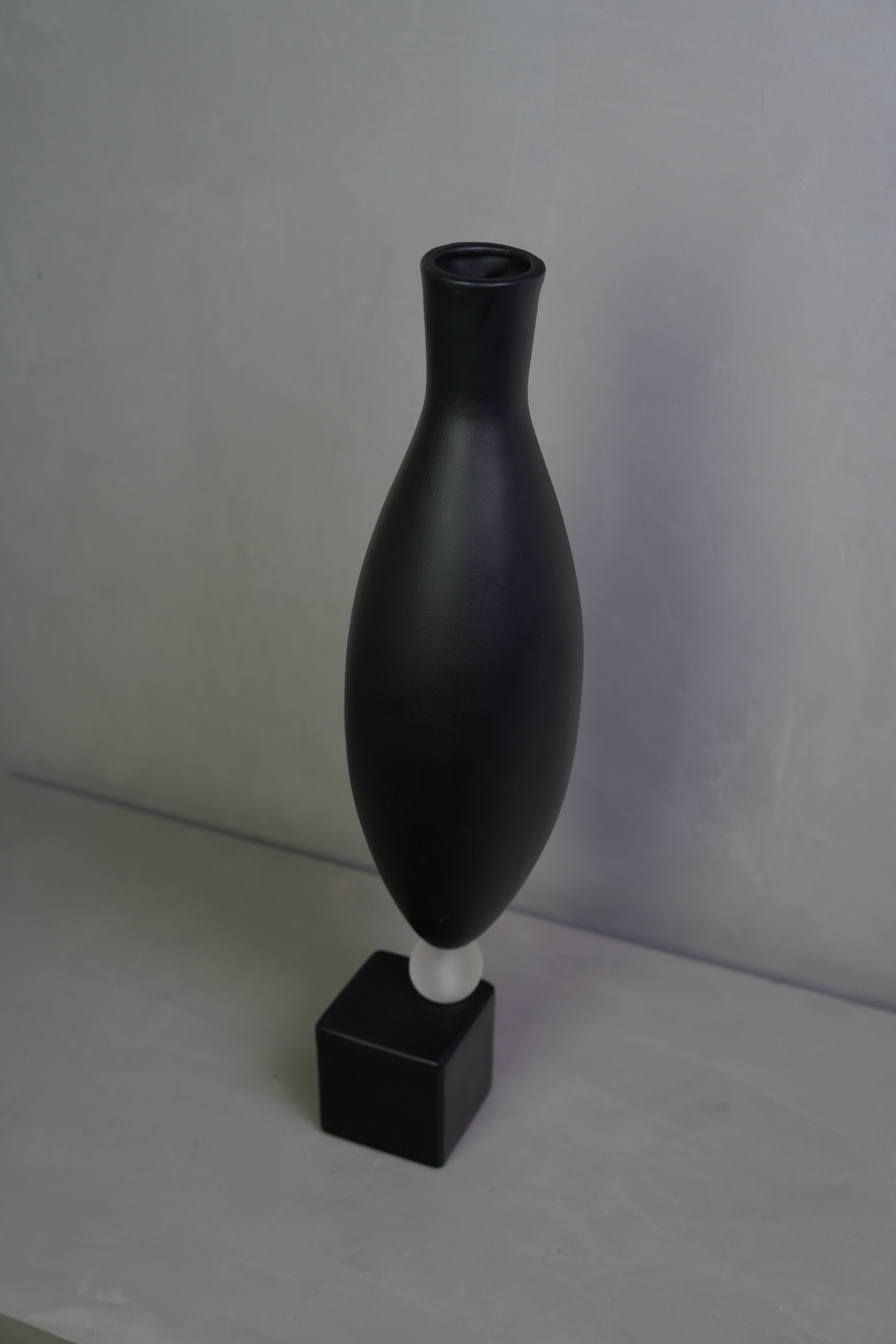 Equilibrium Vase Tall