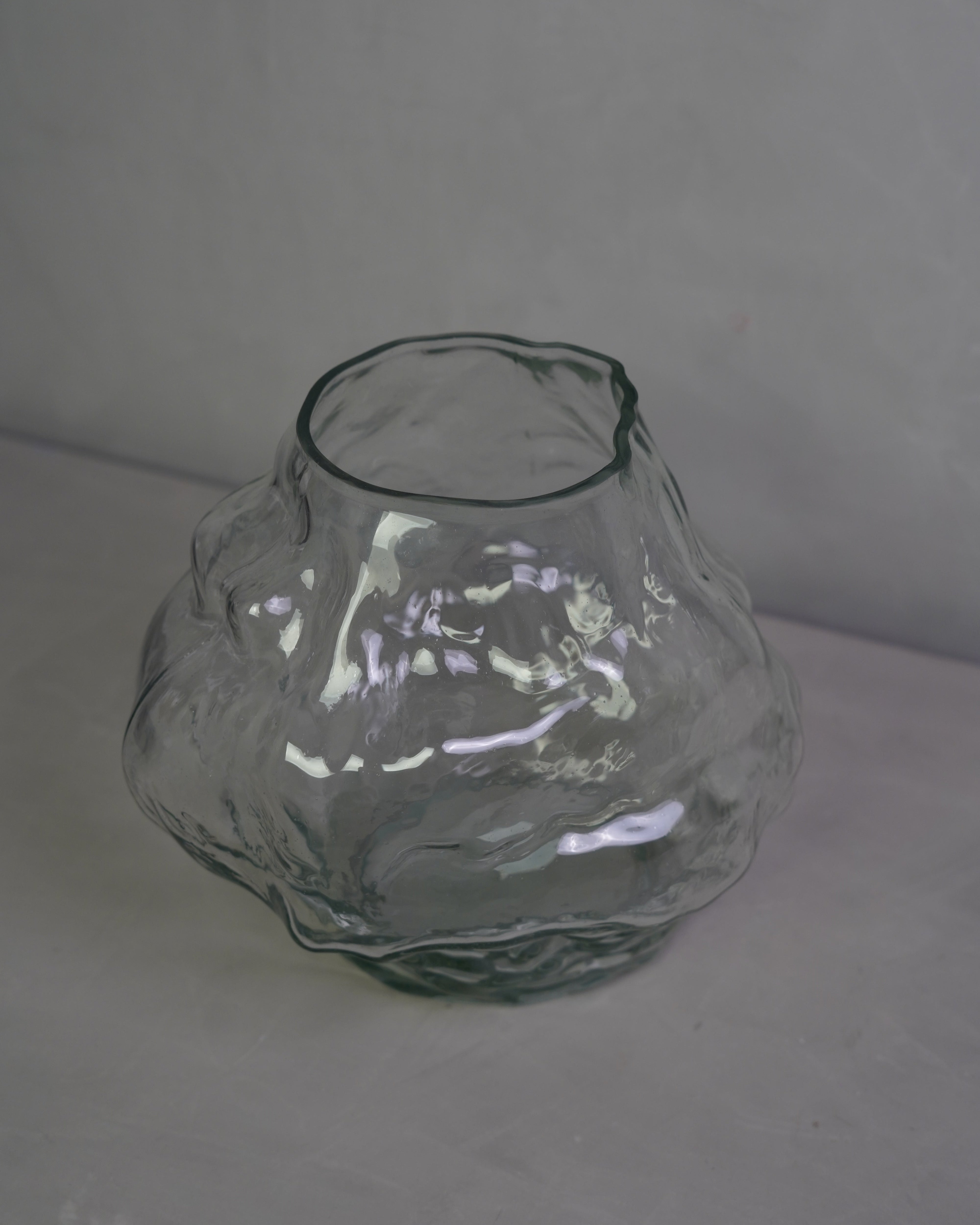Cloud Vase Low