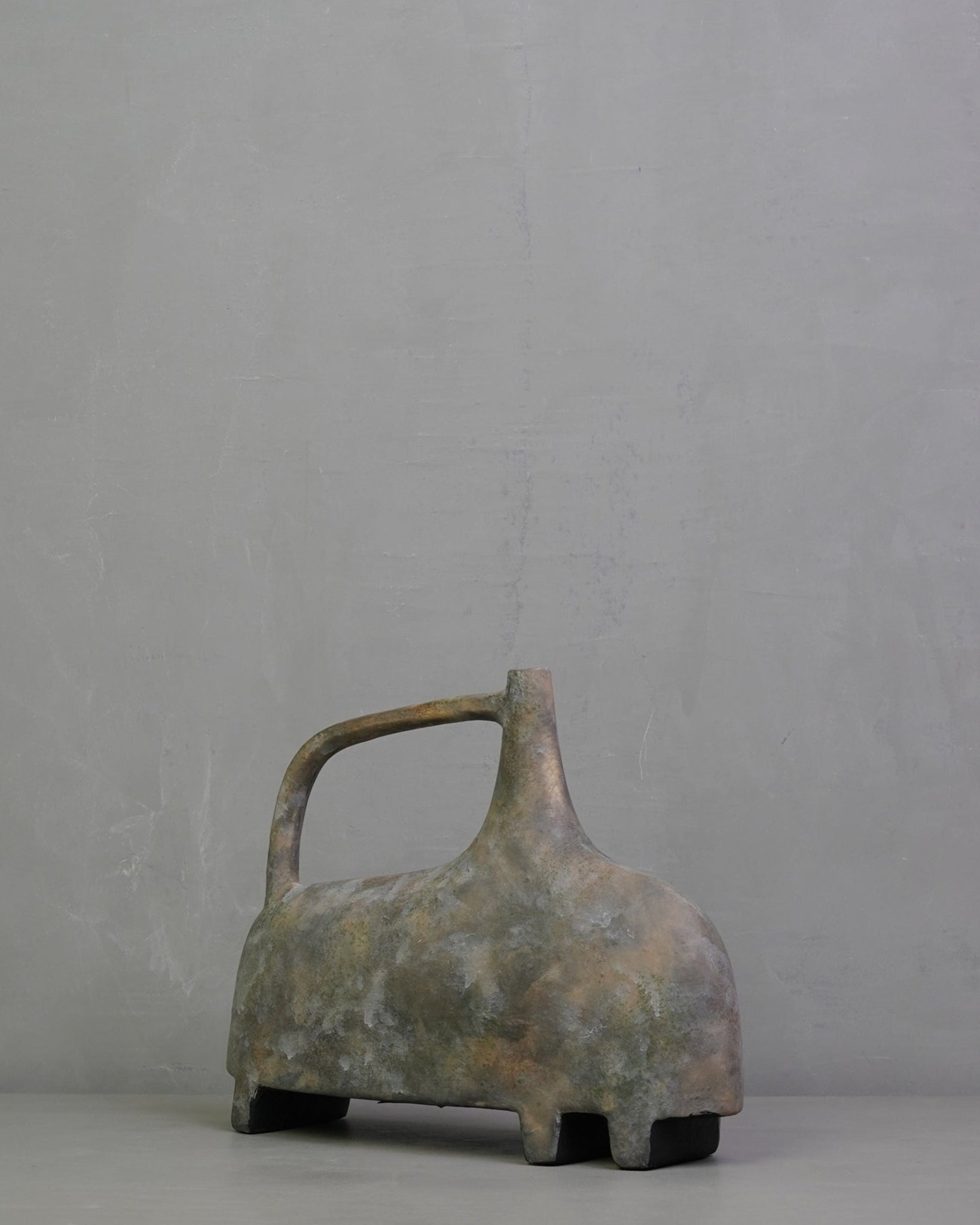 SMAT Minimal Texture Vase