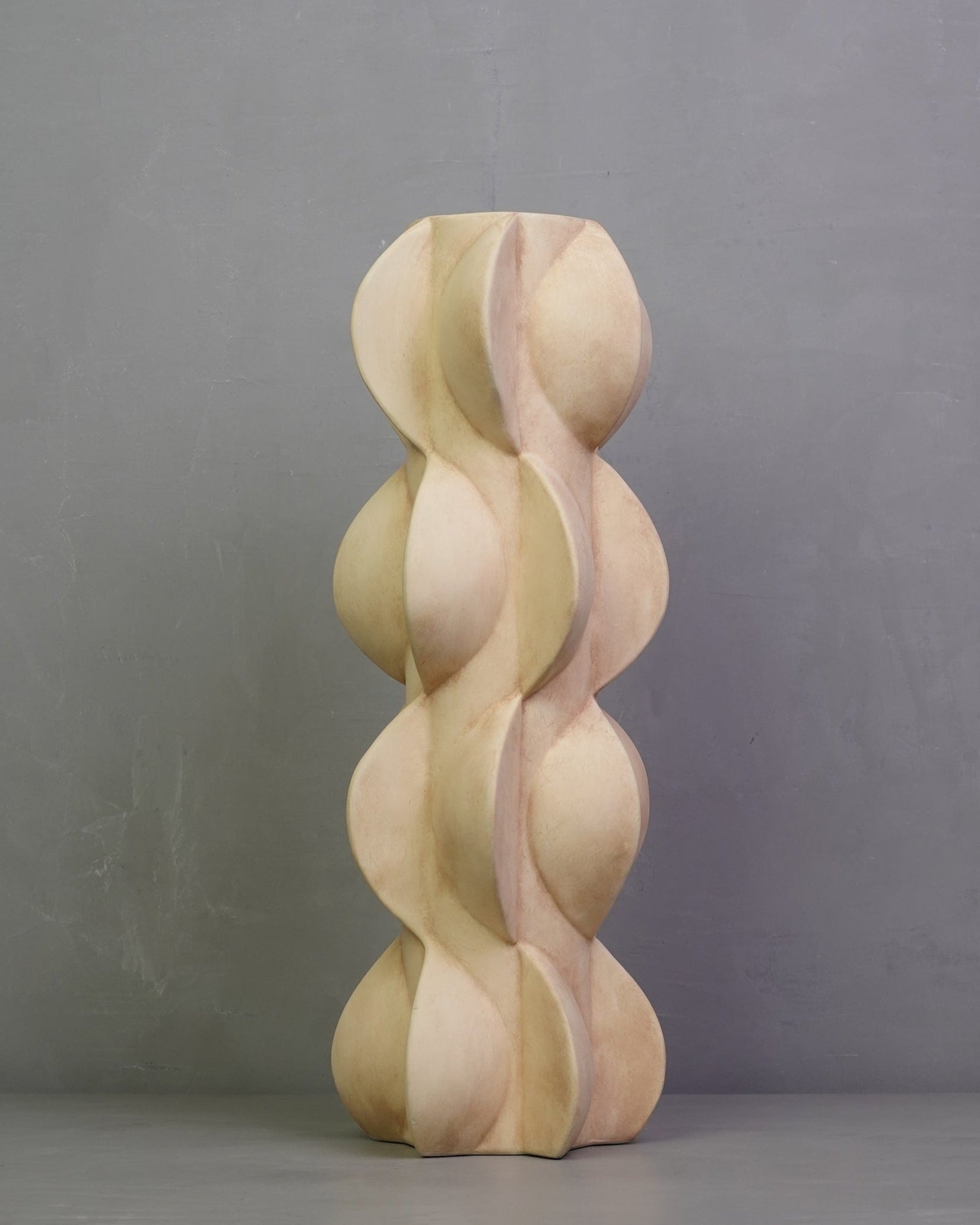 Goglet matte finish ceramic vase - Beige