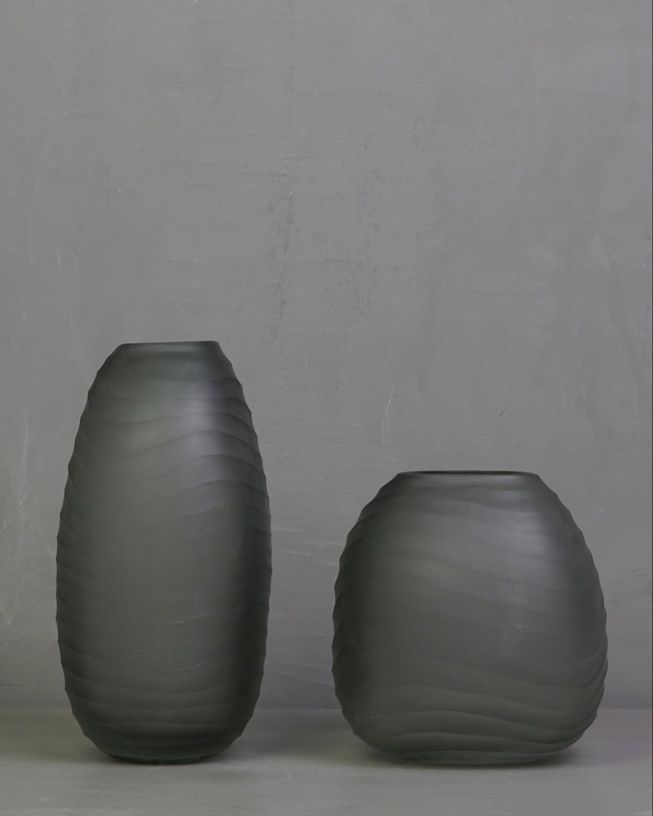 Lineage Smoked Glass Vase - Black