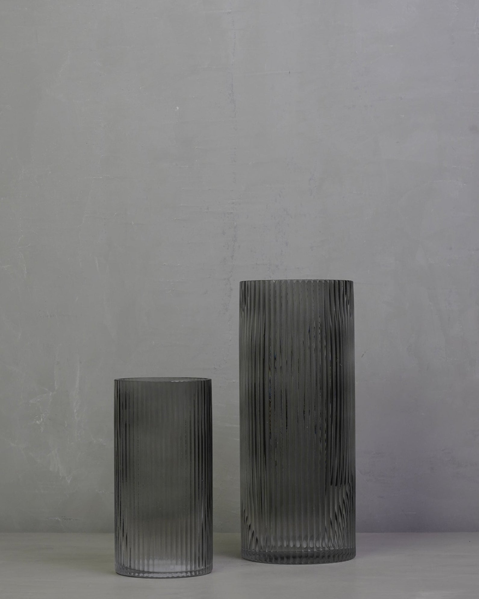 PT - Allure Straight Medium Grey Vase