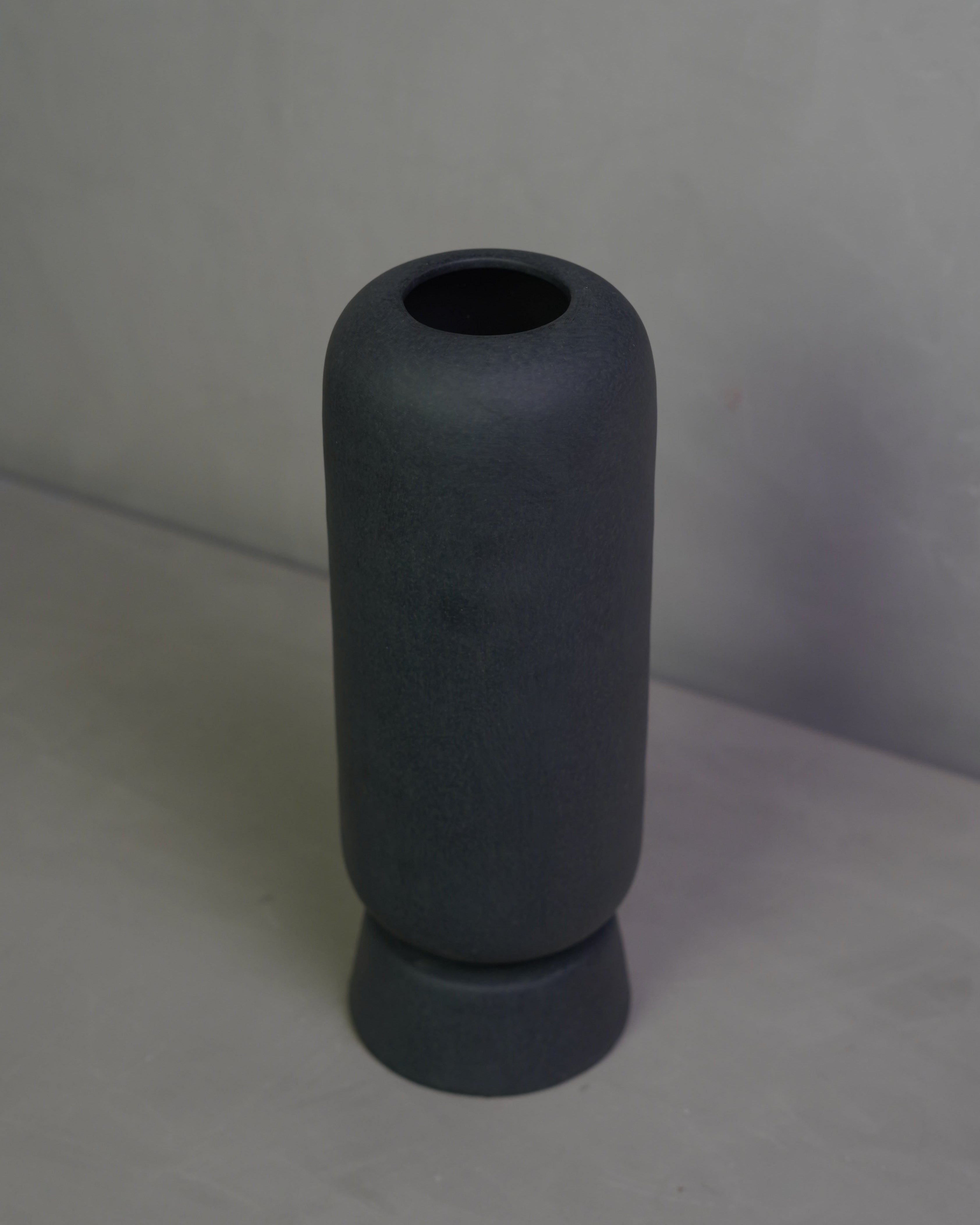 Kabin Small Vase - Black