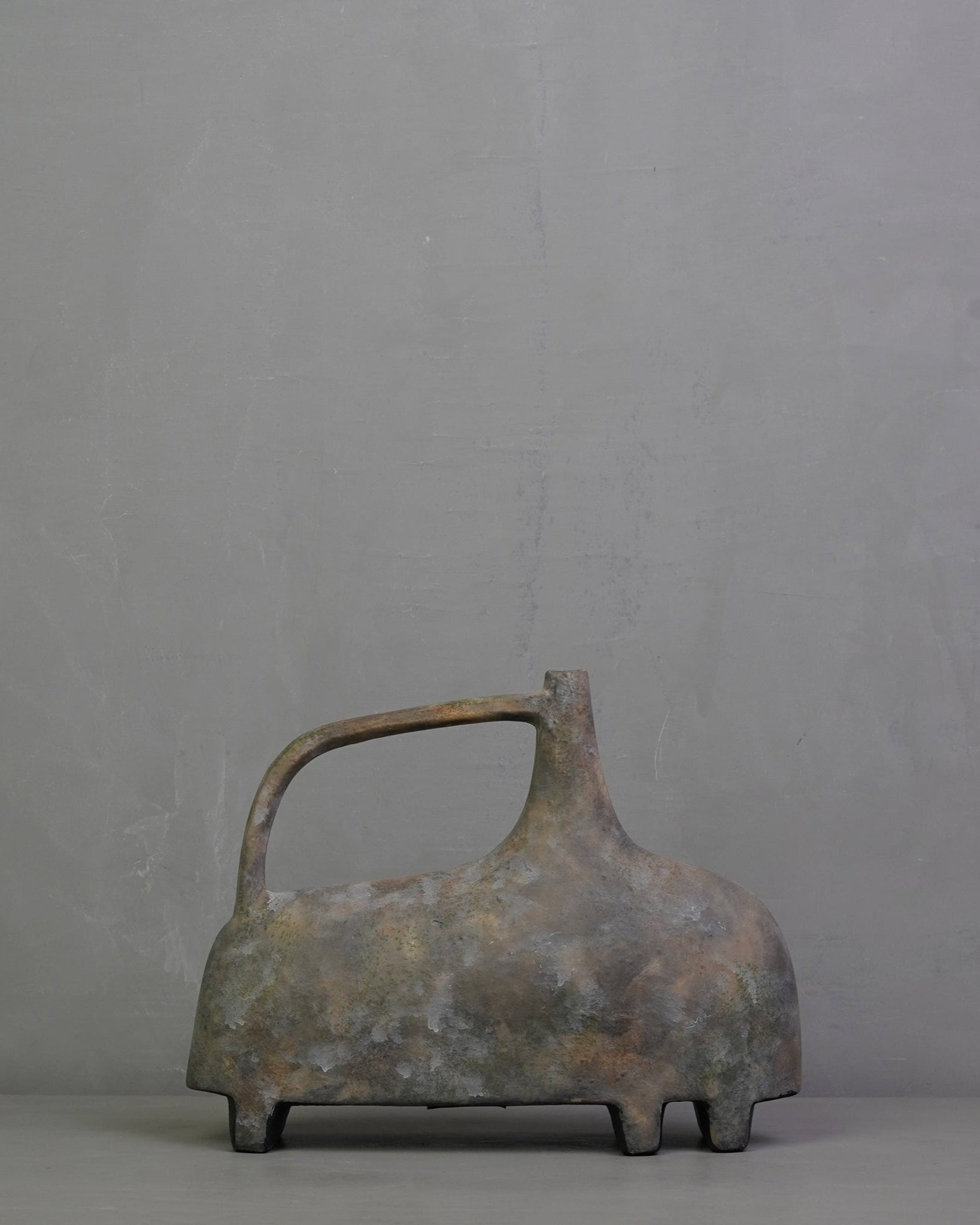 SMAT Minimal Texture Vase