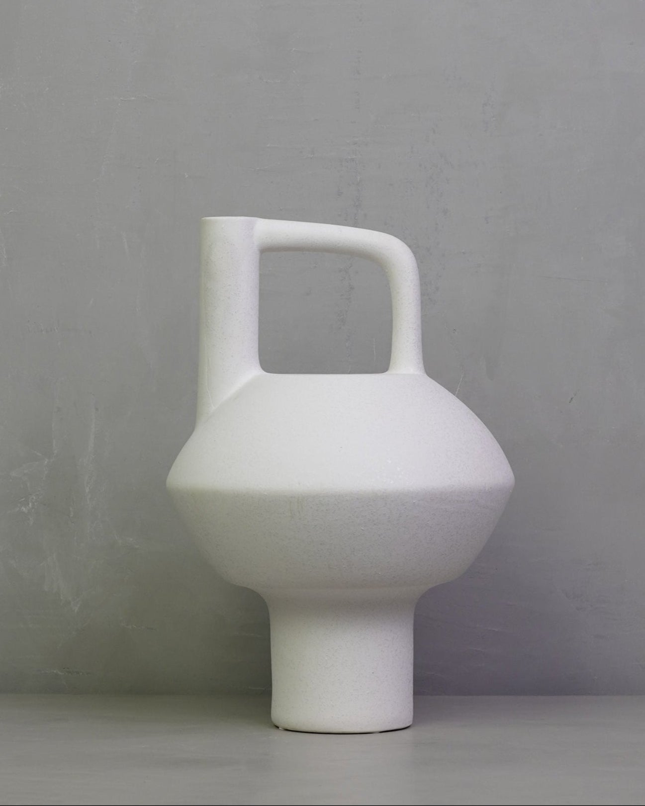 Stockholm Series Vase L - White