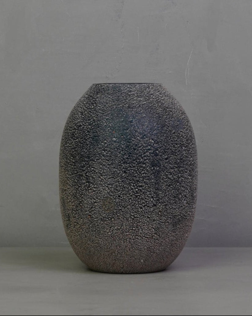 Pebble Vase S - Gray