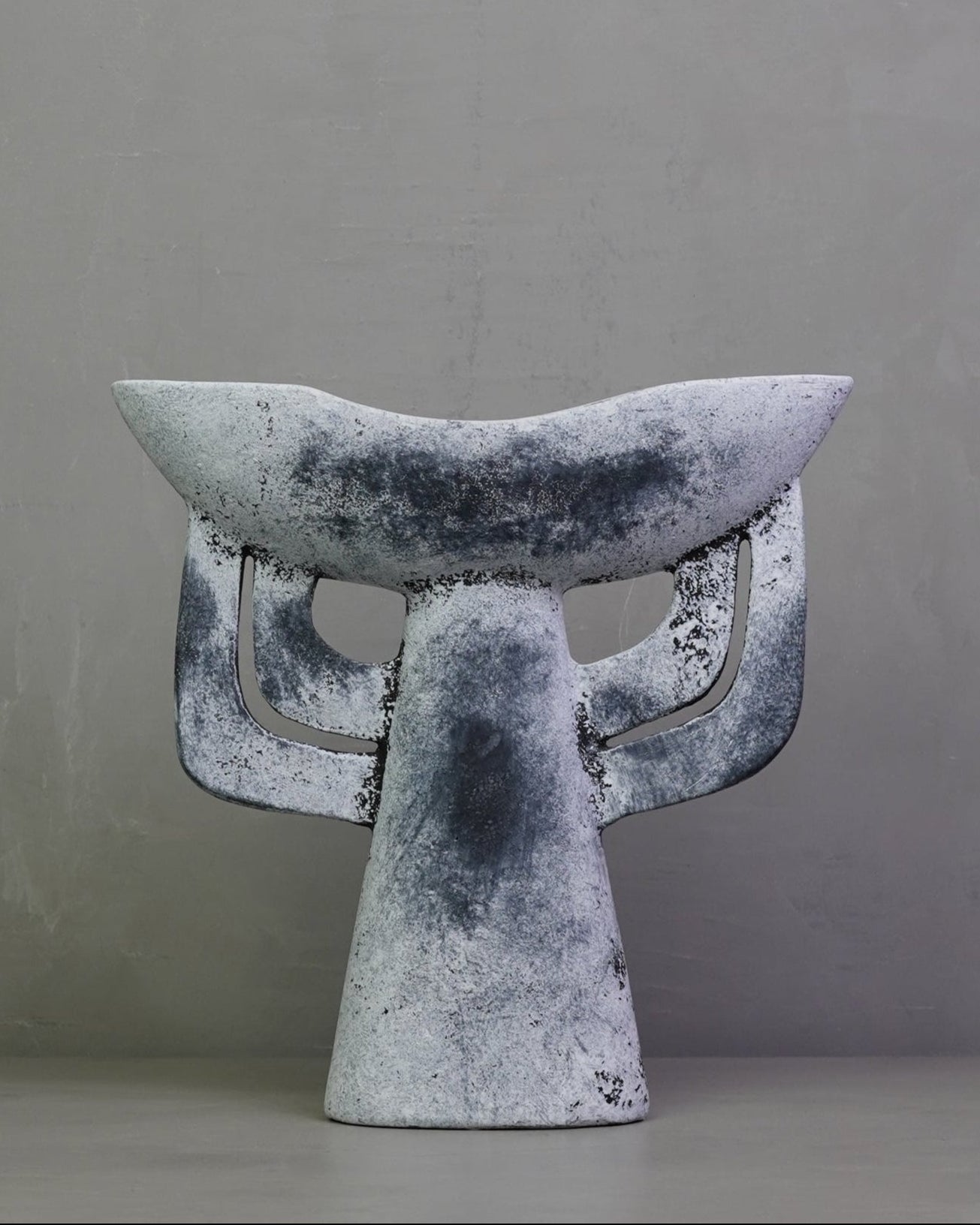 Totemo Vase - Marble Mist