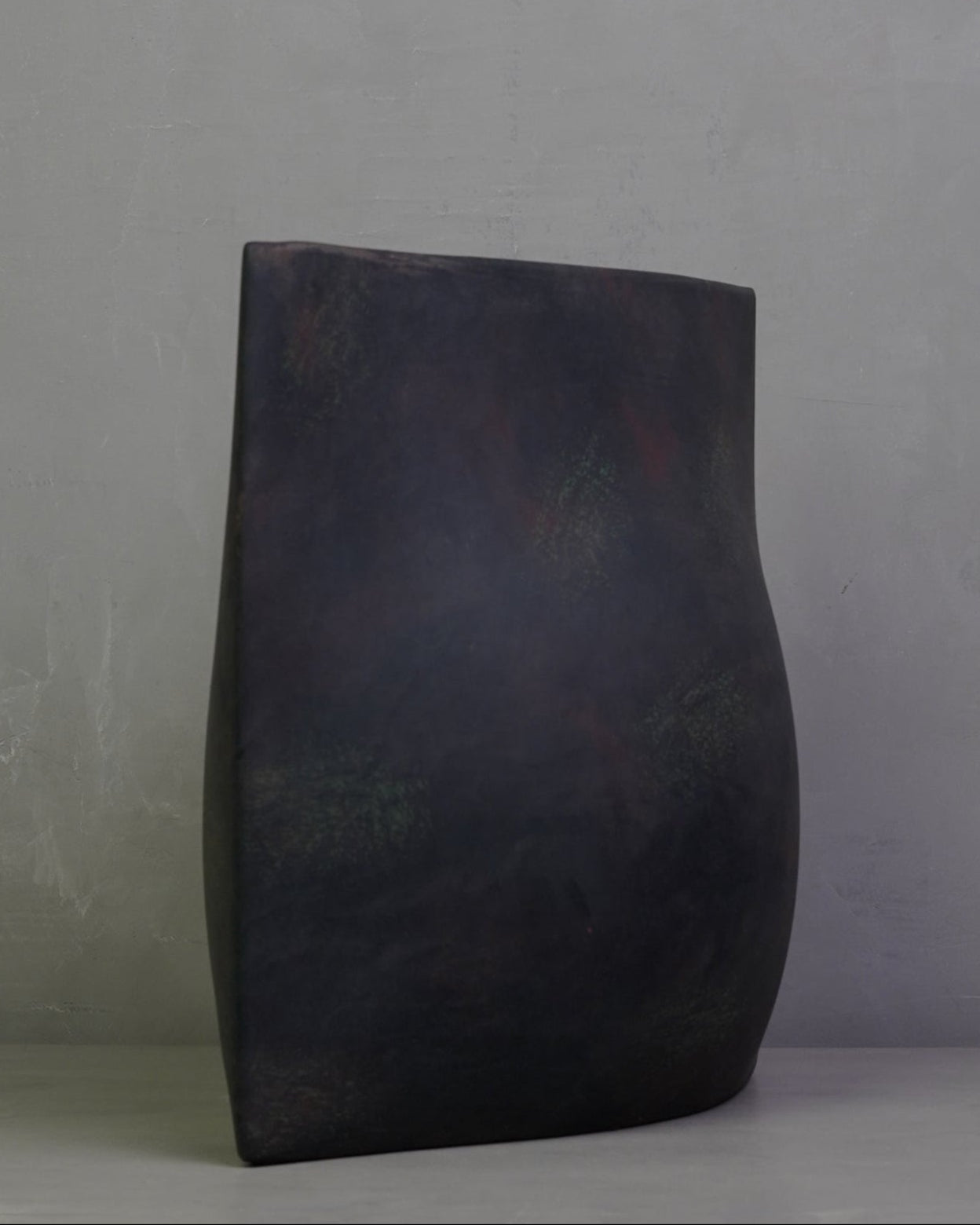 Shell Small - Dark Grey