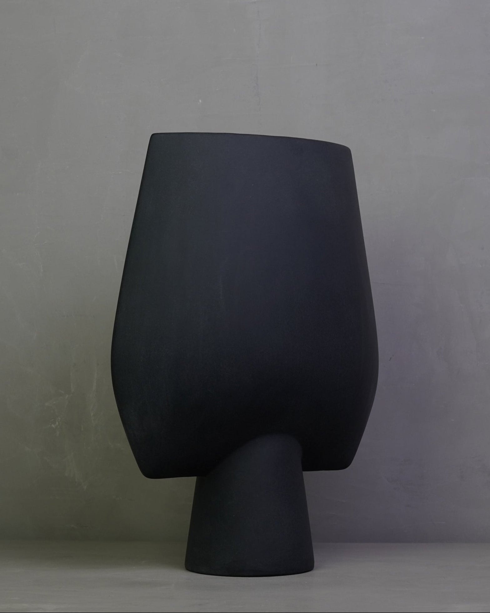 Sphere Vase Square Large - Black