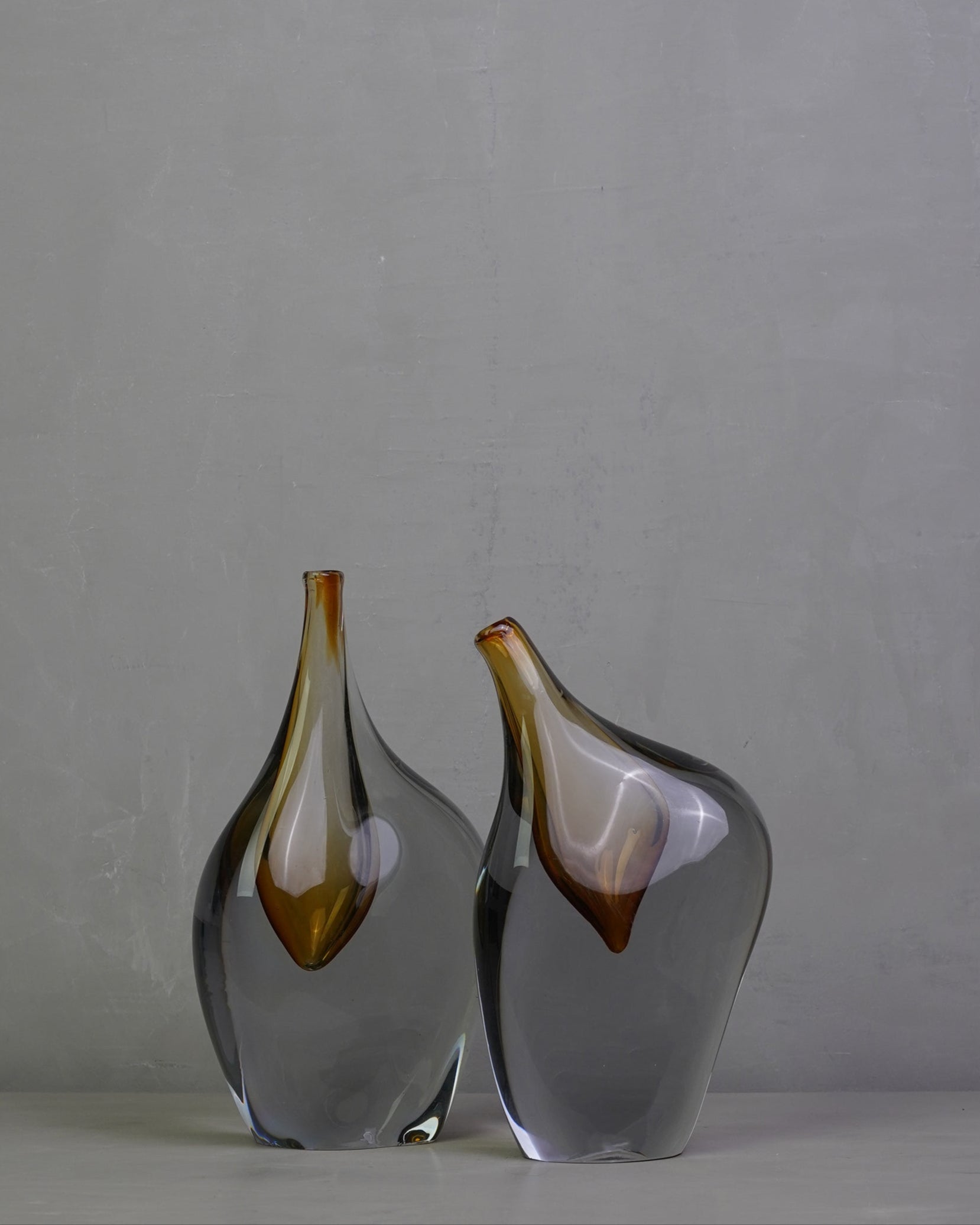 Murano Straight Art Vase - Smoke/Amber