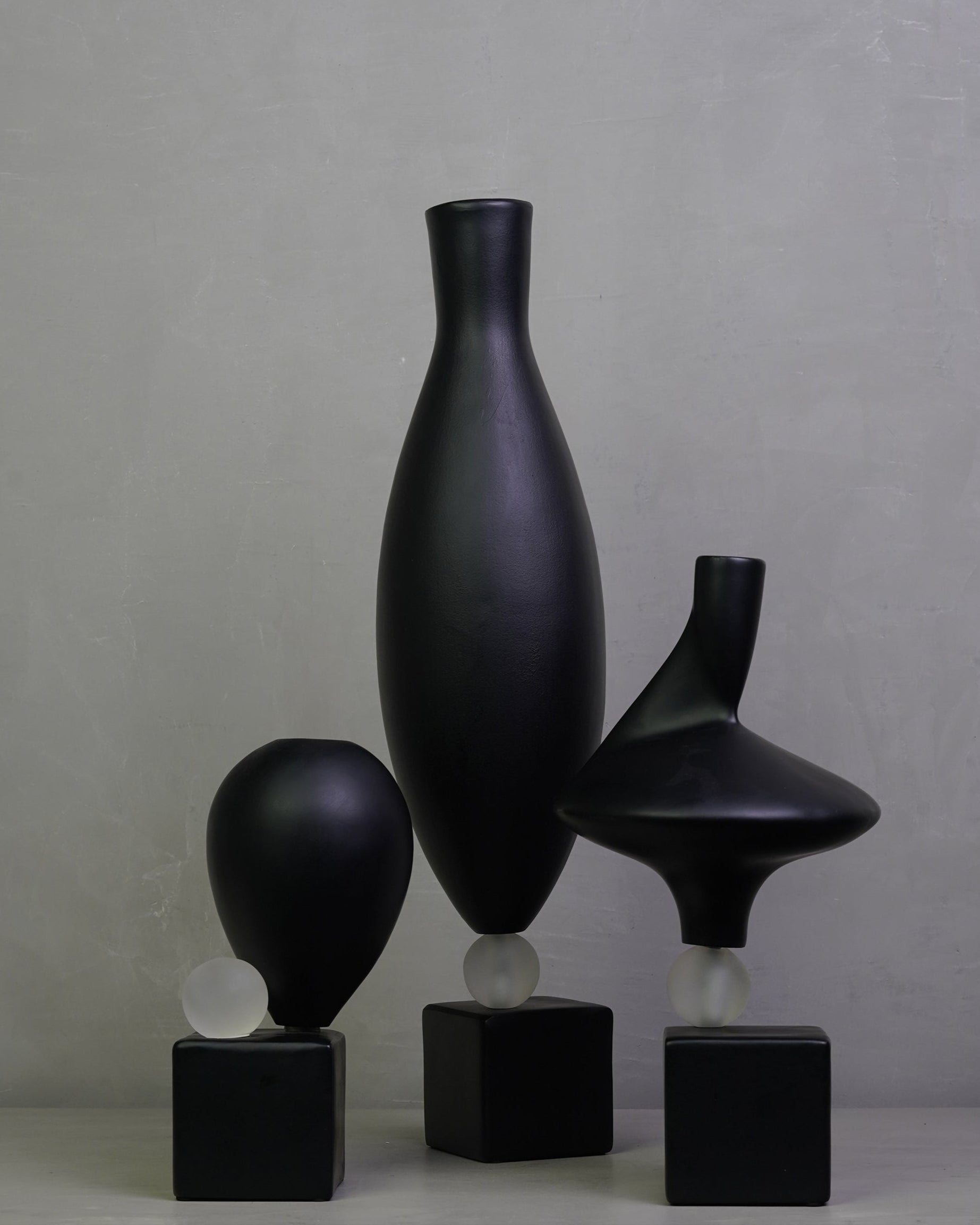 Equilibrium drop Vase